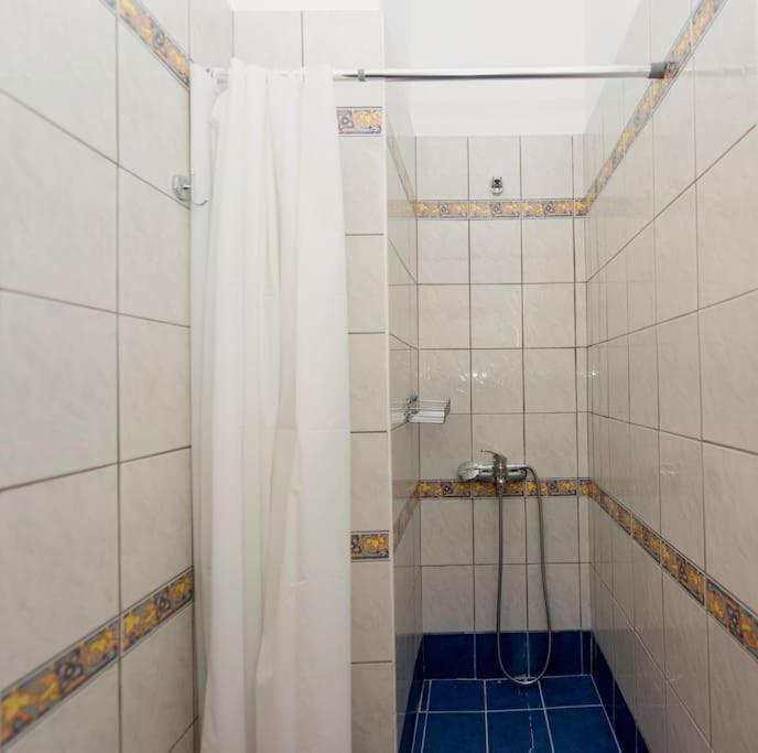 Thano'S Stylish Flat Just 150M To The Beach Farai Ngoại thất bức ảnh